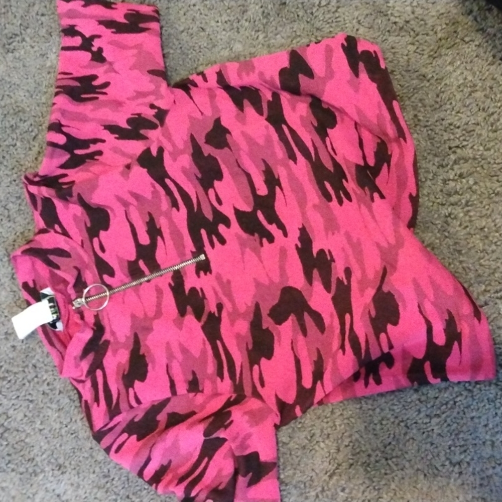 Pink Camouflage Crop Top Shirt